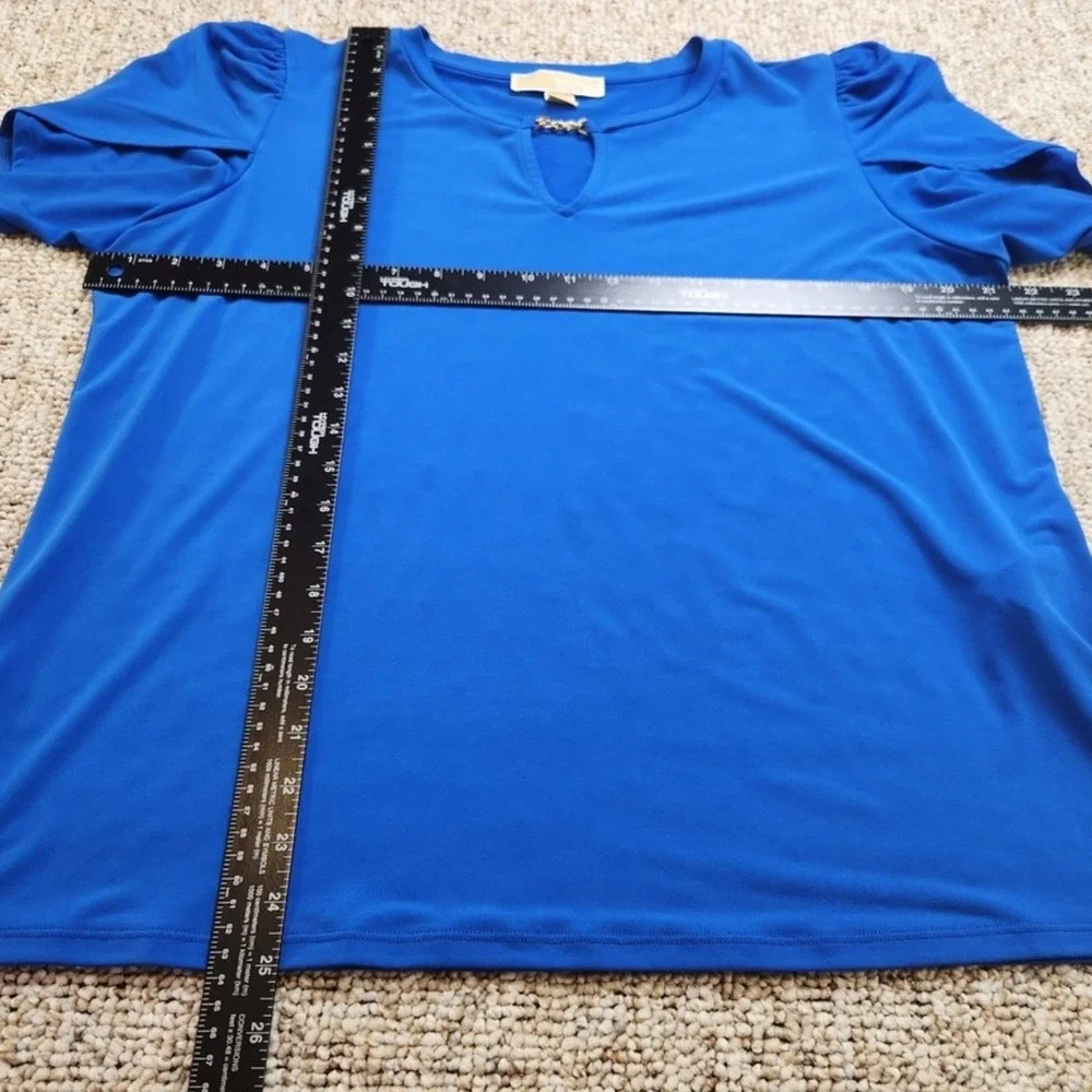 Michael Kors flutter approximate
